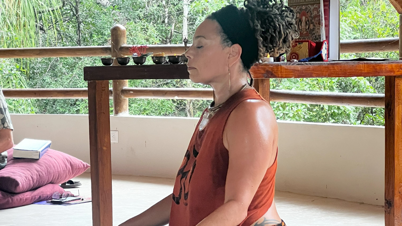 practice tantra while pooping